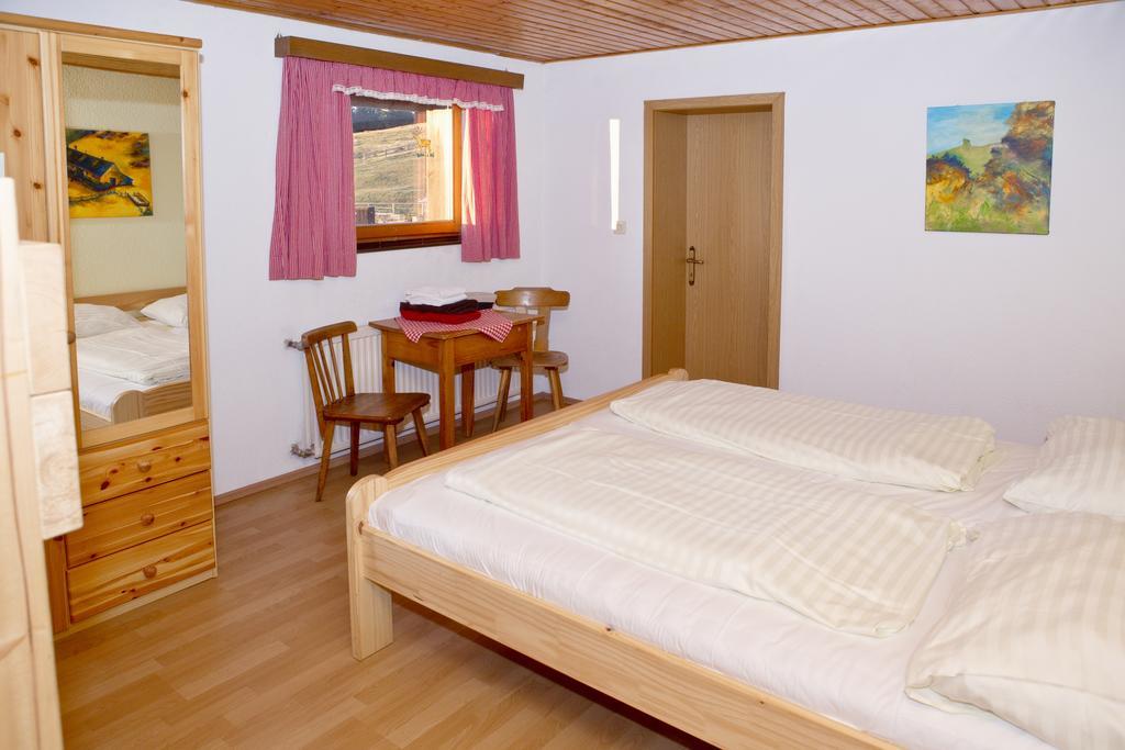 Altes Almhaus Maria Lankowitz Room photo